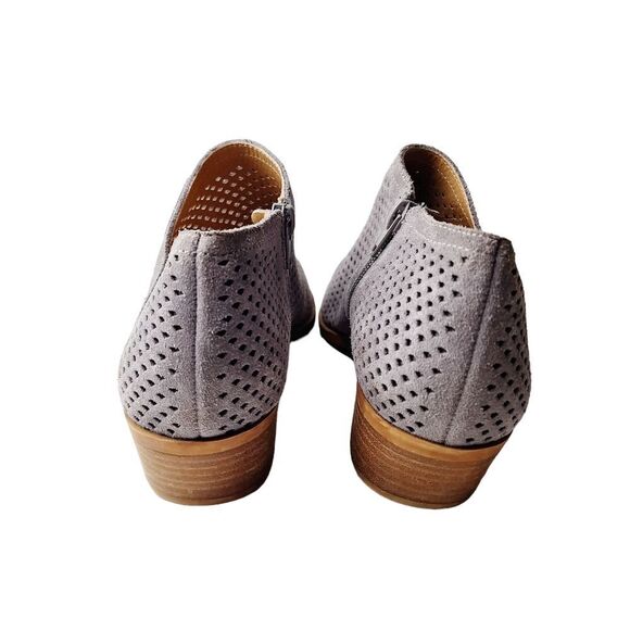 Lucky Brand Gray Size 8.5 Baylah Perforated Cut Out Suede Ankle Zip‎ Up Bootie - Picture 5 of 9